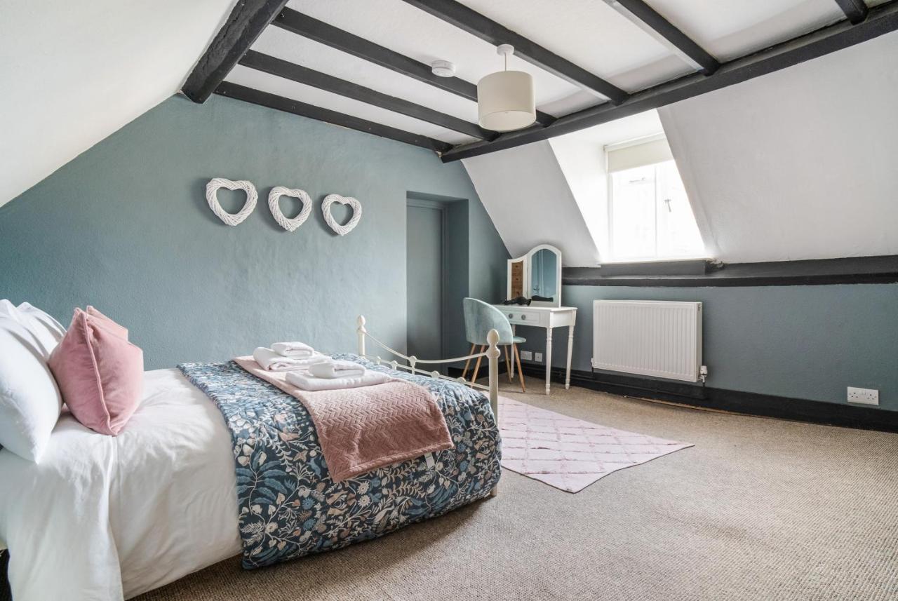 Apartmán Redesdale View, High Street With Private Garden Moreton-in-Marsh Exteriér fotografie
