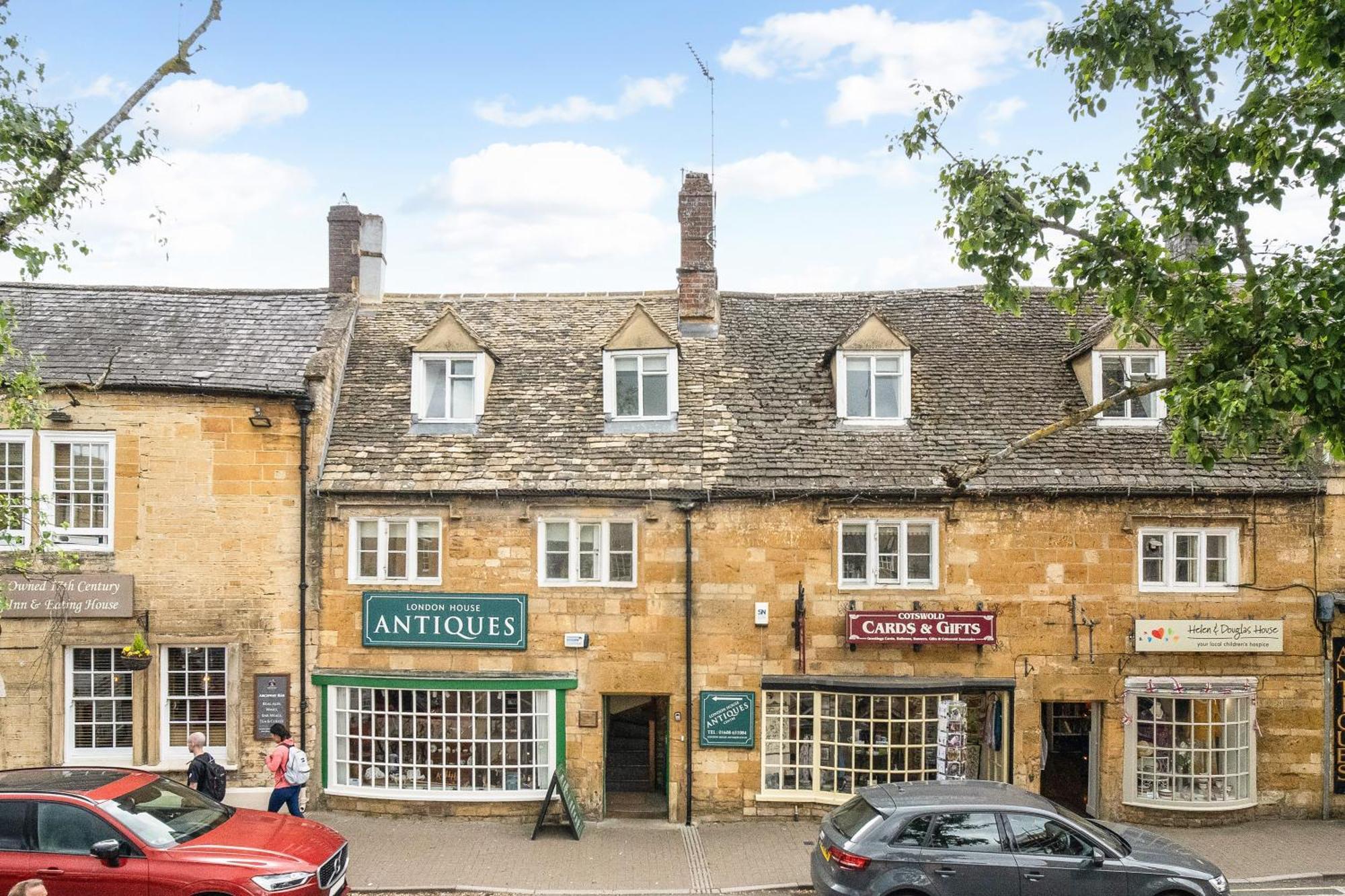 Apartmán Redesdale View, High Street With Private Garden Moreton-in-Marsh Exteriér fotografie